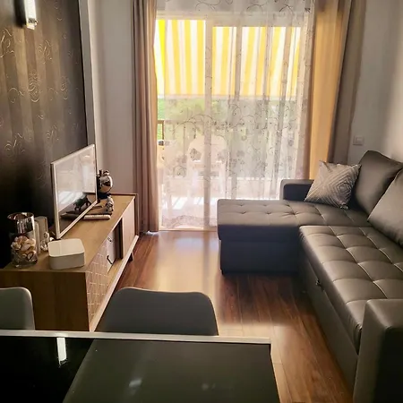 Lägenhet Excellent El Dorado